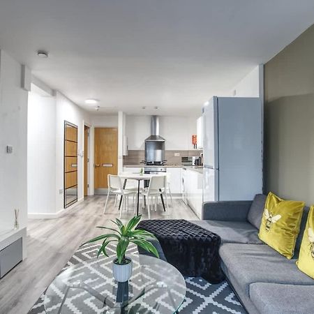 2Br City Centre Apt, Self Check In, Wifi, By Derbnb Sheffield Exteriör bild